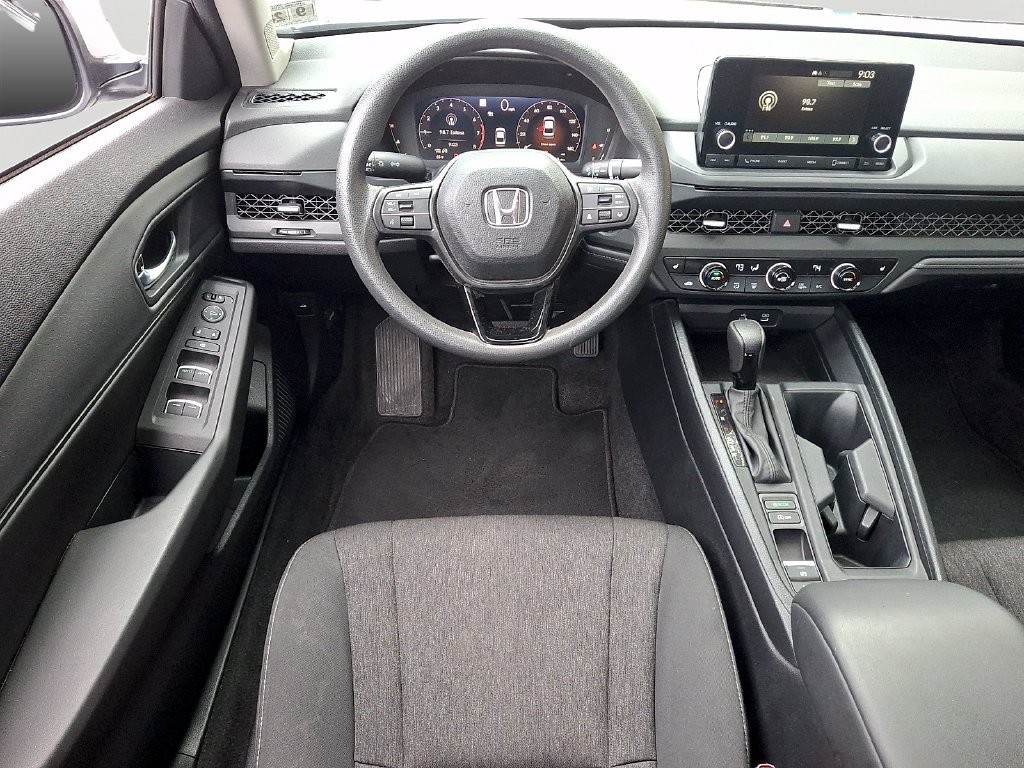 Used 2023 Honda Accord EX image 12