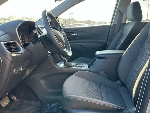Used 2024 Chevrolet Equinox LT AWD/4WD image 14