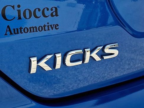 Used 2023 Nissan Kicks SR w/ Interior Electronics Package image 28