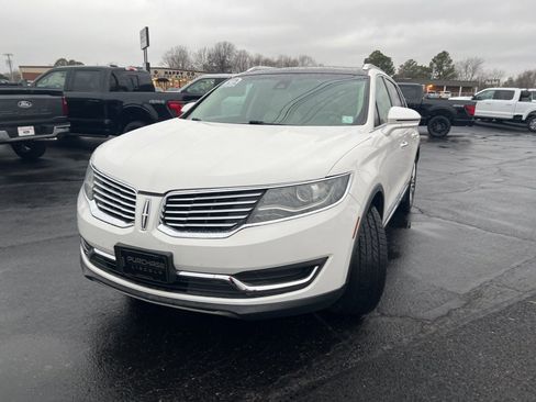Used 2018 Lincoln MKX Reserve w/ Lincoln MKX Climate Package image 10