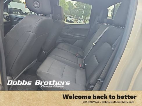 Used 2023 Chevrolet Colorado Trail Boss w/ Technology Package AWD/4WD image 13