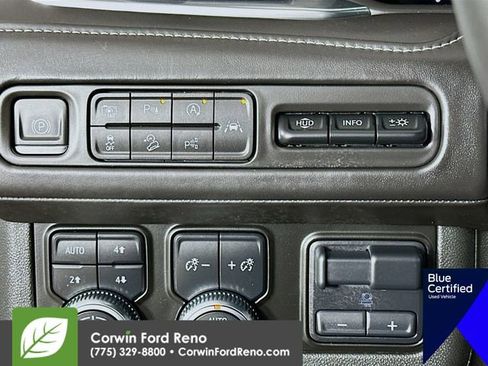 Used 2023 GMC Yukon XL Denali Ultimate image 13