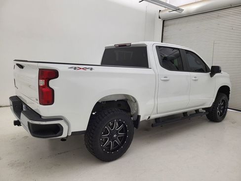 Used 2020 Chevrolet Silverado 1500 LT w/ Convenience Package image 13