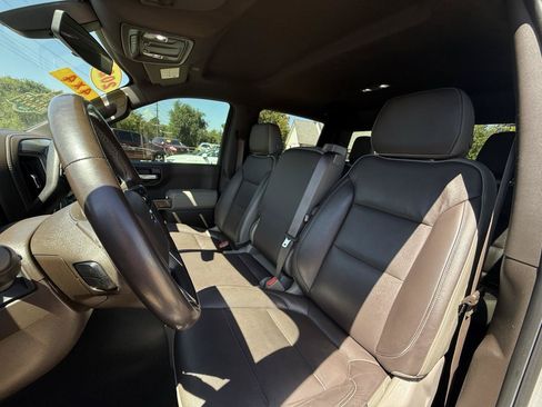 Used 2022 Chevrolet Silverado 1500 RST w/ Z71 Off-Road Package AWD/4WD image 12