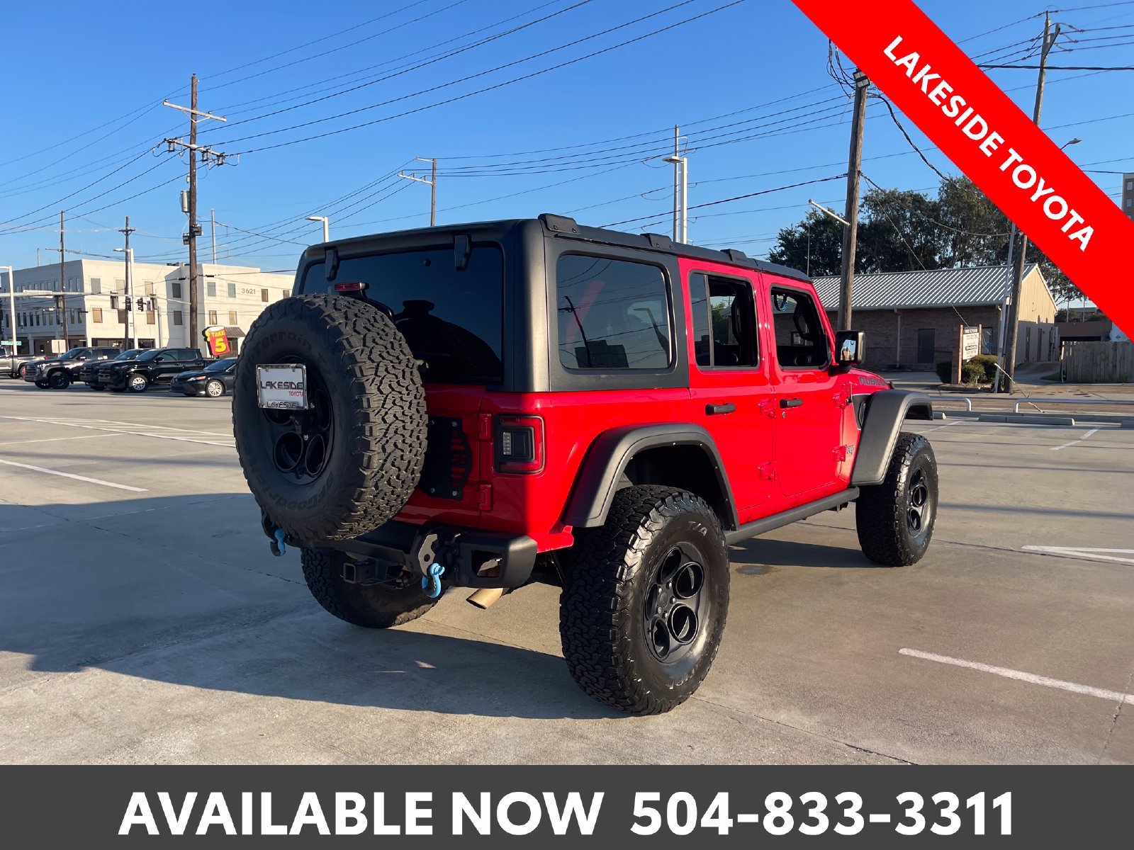 Used 2023 Jeep Wrangler Unlimited Rubicon 4xe AWD/4WD image 5