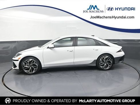 New 2025 Hyundai Ioniq 6 SEL AWD/4WD image 1