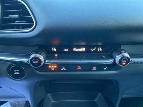 Used 2022 MAZDA CX-30 AWD 2.5 S w/ Premium Package image 30