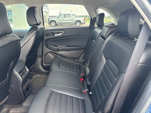 Used 2020 Ford Edge SEL w/ Convenience Package AWD/4WD image 9