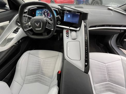 Certified 2025 Chevrolet Corvette Stingray Preferred Cpe w/ Z51 Performance Package image 11