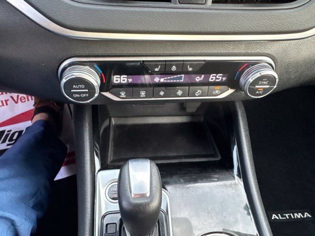 Used 2020 Nissan Altima 2.5 SV FWD image 22