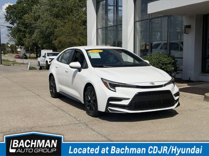 Used 2025 Toyota Corolla SE