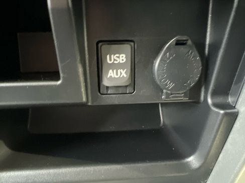 Used 2013 Toyota 4Runner SR5 image 16