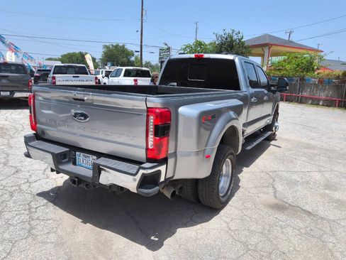 Used 2024 Ford F350 Lariat w/ Lariat Ultimate Package AWD/4WD image 3