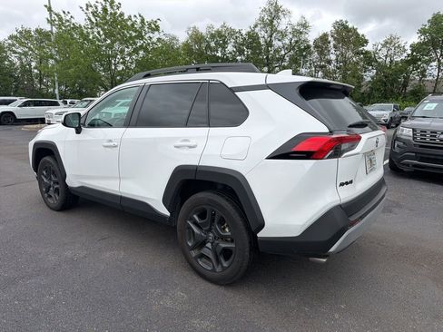 Used 2024 Toyota RAV4 Adventure AWD/4WD image 4