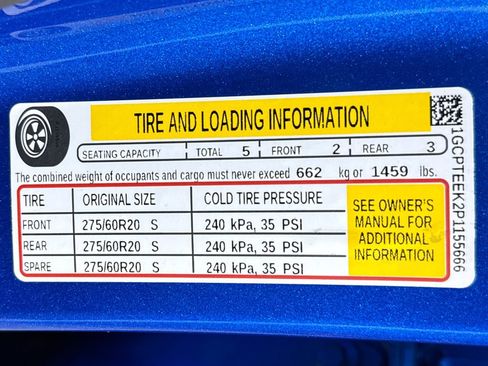 Used 2023 Chevrolet Colorado Trail Boss w/ Technology Package AWD/4WD image 27