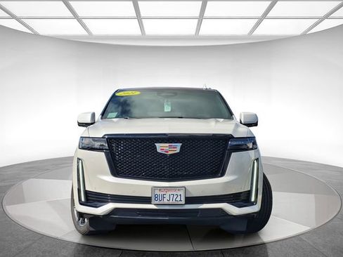 Used 2021 Cadillac Escalade Sport w/ Driver Assist Tech Package AWD/4WD image 2