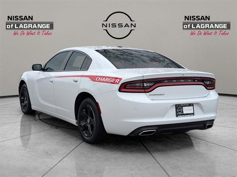 Used 2021 Dodge Charger SXT w/ Leather Interior Group image 7