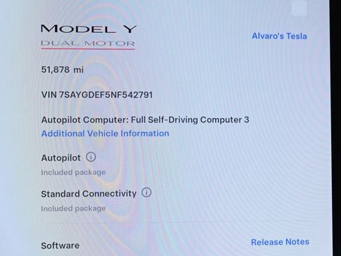 Used 2022 Tesla Model Y Performance image 11