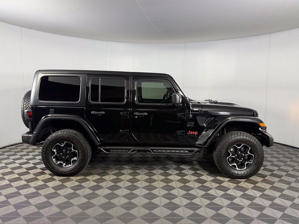 Used 2023 Jeep Wrangler Unlimited Rubicon AWD/4WD image 7