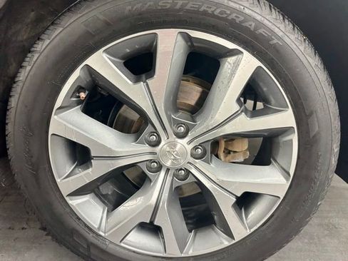 Used 2021 Hyundai Palisade SEL w/ Premium Package FWD image 12