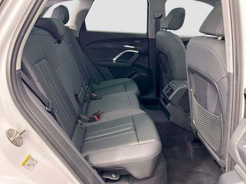 Used 2025 Audi Q5 Premium Plus image 21