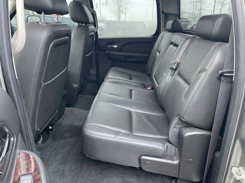 Used 2014 GMC Sierra 3500 Denali w/ Suspension Package, Off-Road image 9