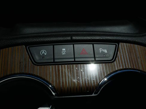 Used 2023 GMC Acadia SLE w/ Driver Convenience Package AWD/4WD image 20