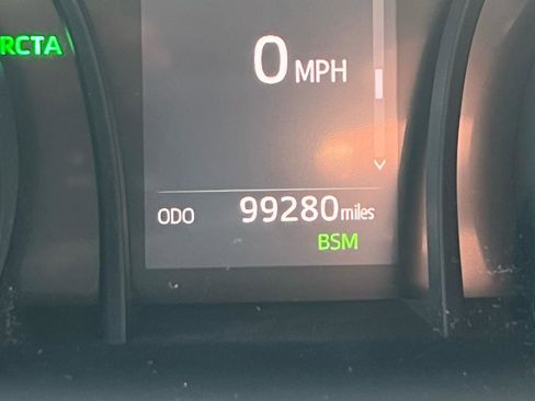 Used 2018 Toyota Camry SE w/ Audio Package image 42