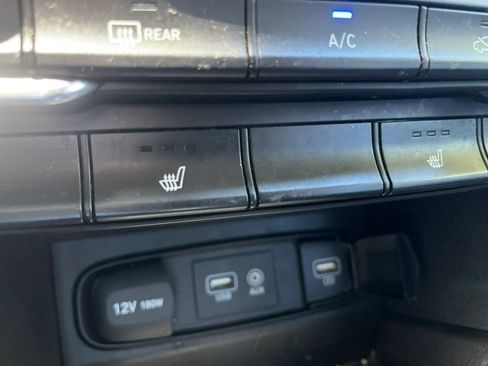 Used 2020 Hyundai Santa Fe SEL FWD image 21