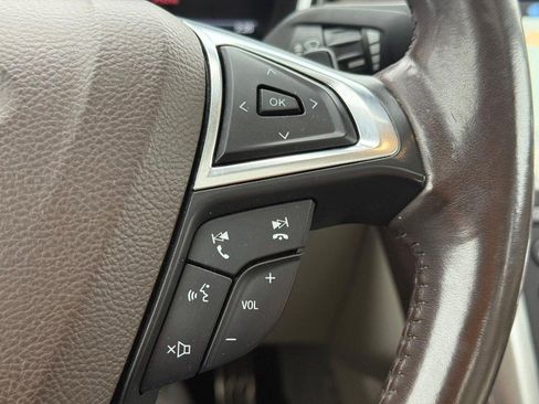 Used 2017 Ford Fusion Platinum image 18