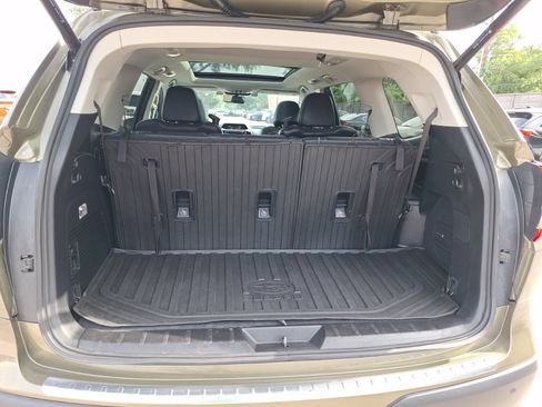 Used 2022 Subaru Ascent Touring w/ Popular Package #2A AWD/4WD image 39