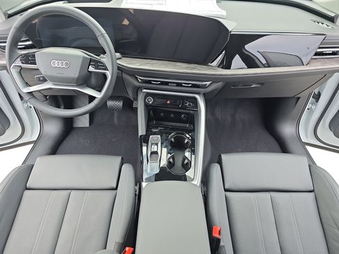 New 2025 Audi Q5 Premium Plus image 9