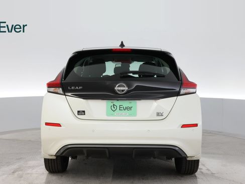 Used 2024 Nissan Leaf SV Plus FWD image 15