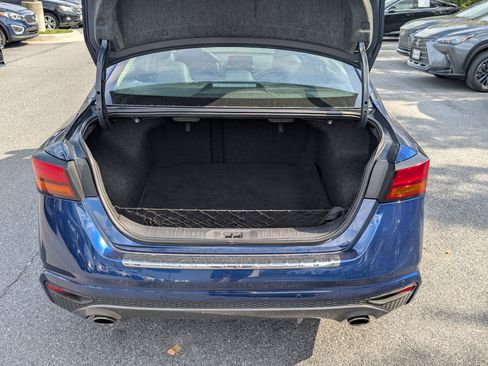 Used 2020 Nissan Altima 2.5 SR w/ Premium Package image 12