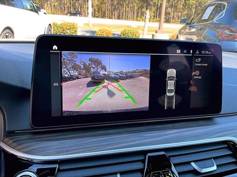 Certified 2023 BMW 540i w/ Premium Package image 26