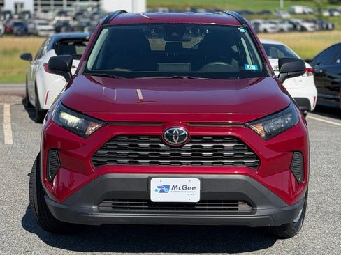 Used 2021 Toyota RAV4 LE w/ Carpet Mat Package (TMS) AWD/4WD image 2