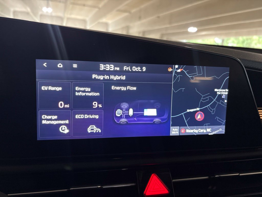 Used 2023 Kia Niro EX FWD image 19