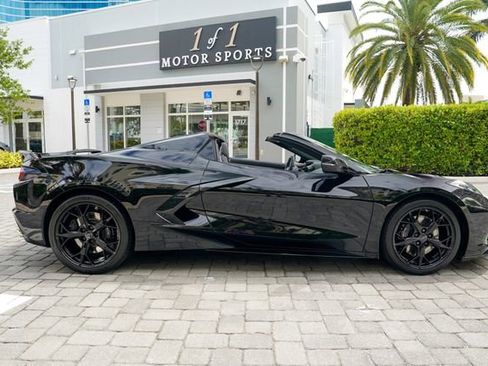 Used 2020 Chevrolet Corvette Stingray Premium Conv w/ 3LT Preferred Equipment Group RWD image 33