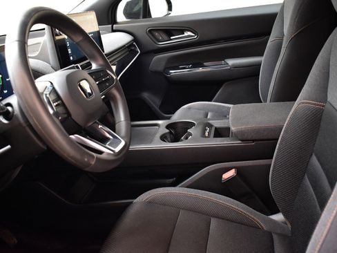 Used 2025 Honda Prologue EX image 13