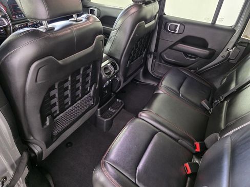 Certified 2021 Jeep Wrangler Unlimited Rubicon image 14