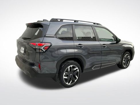 Certified 2025 Subaru Forester Limited image 6