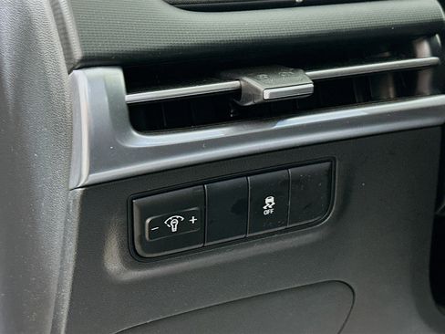 New 2025 Hyundai Tucson SE image 10