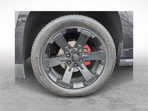 Used 2019 GMC Yukon Denali w/ Denali Ultimate Package image 8