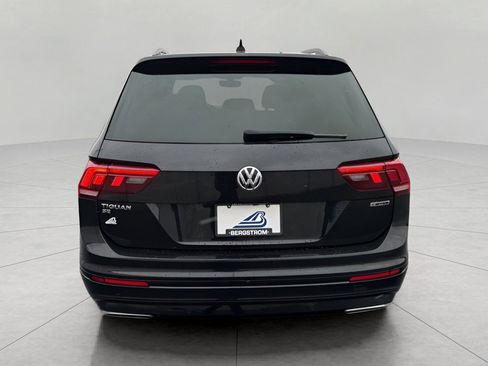 Used 2021 Volkswagen Tiguan SE R-Line image 7