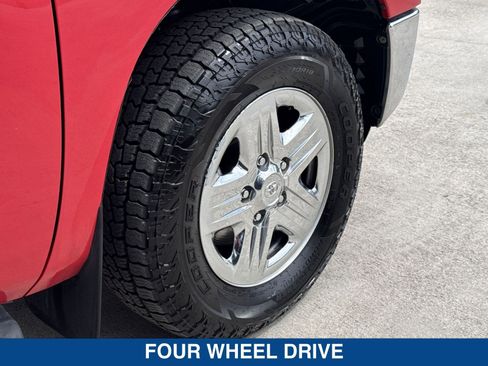 Used 2013 Toyota Tundra 4x4 Double Cab w/ Tow Pkg image 12