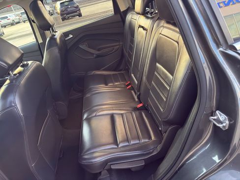 Used 2019 Ford Escape SEL image 13