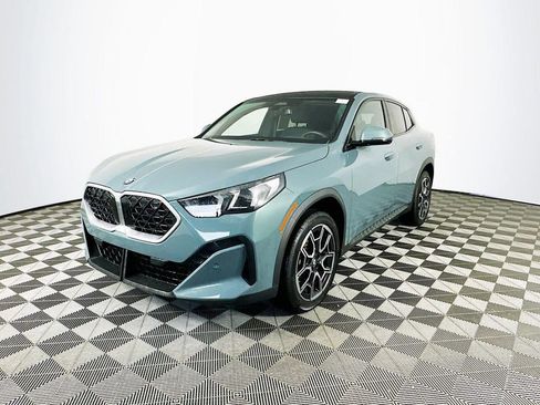 Certified 2024 BMW X2 xDrive28i w/ Technology Package image 5