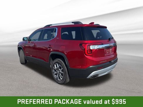 Certified 2023 GMC Acadia SLT w/ Preferred Package FWD image 3