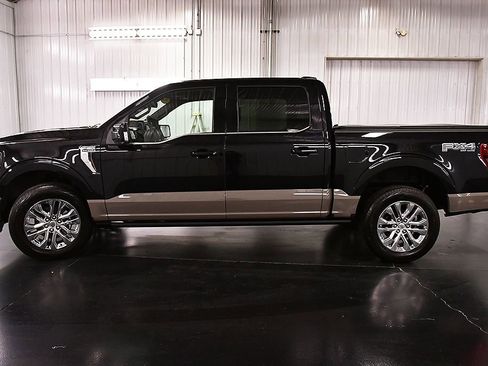 Used 2025 Ford F150 King Ranch w/ FX4 Off-Road Package AWD/4WD image 4