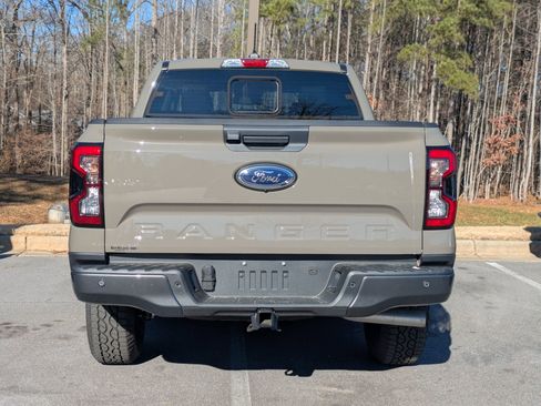 New 2025 Ford Ranger Lariat w/ FX4 Off-Road Package image 4
